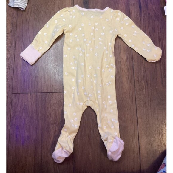 cloud island yellow daisy flowers sleeper 0-3 months nwot pink footed - Picture 4 of 5